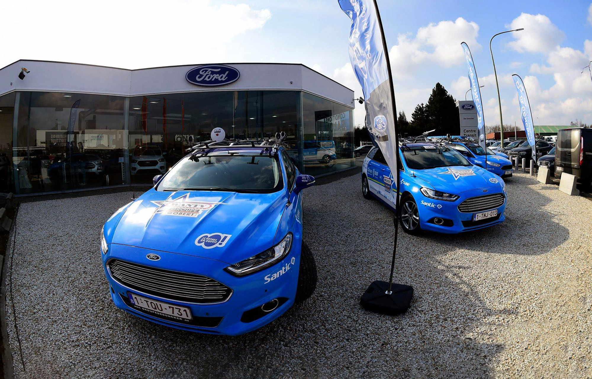 Wanty-Groupe et Groupe De Doncker