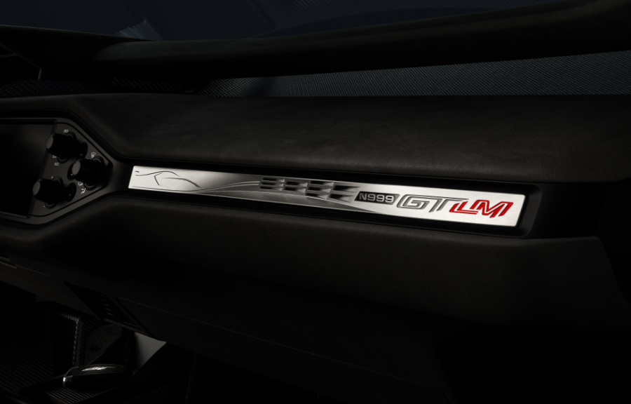 Ford GT LM Edition dashboard
