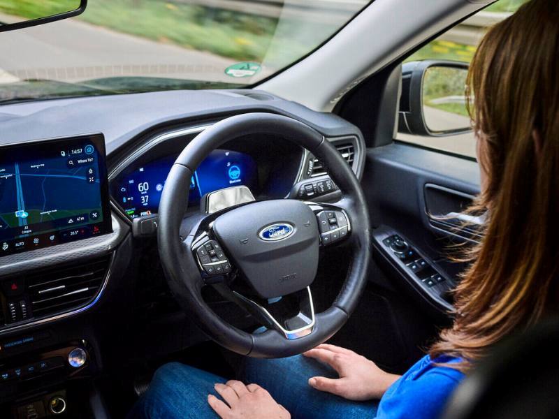 “hands-off, eyes-on” technologie “hands-off, eyes-on” technologie