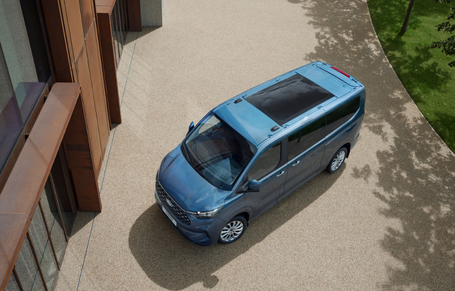 Ford Tourneo Custom Titanium panorama dak bovenaanzicht