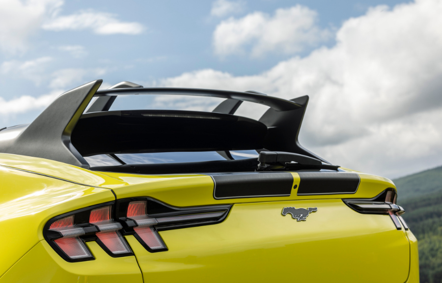 Mustang Mach-E Rally achtervleugel