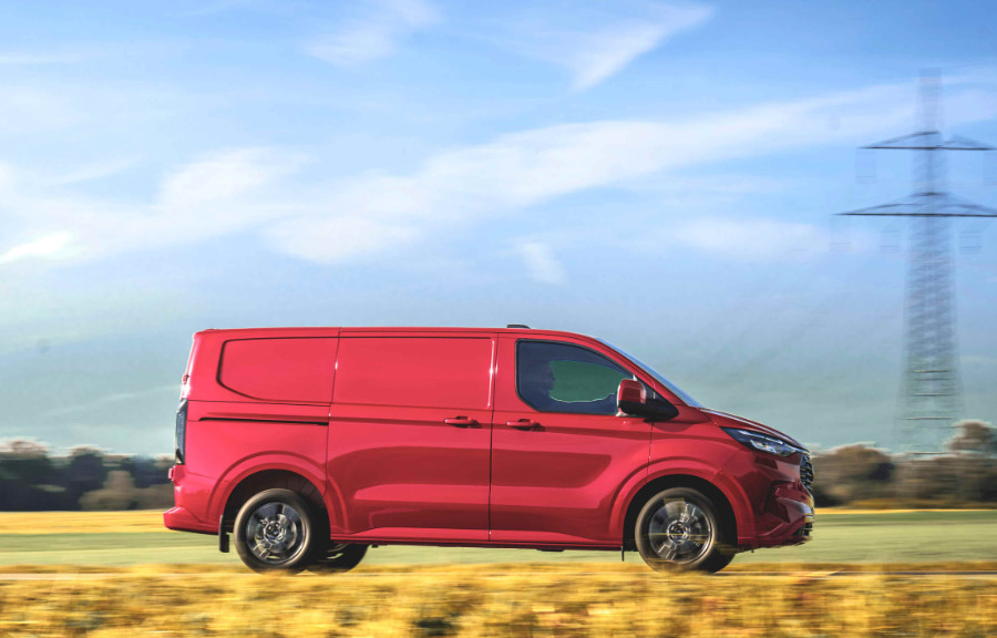 Ford Transit Custom Limited sur route