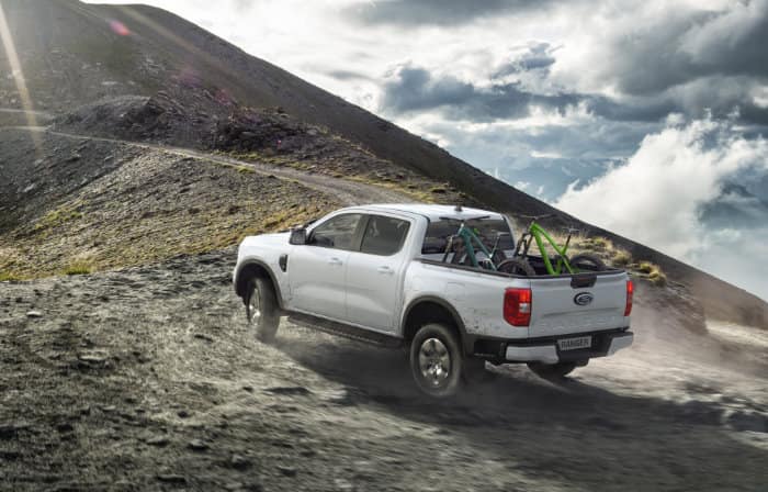 Ford Ranger PHEV en tout-terrain