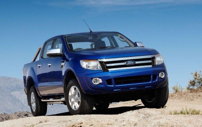 Ford Ranger 2012 Ford Ranger 2012 em ambiente off-road