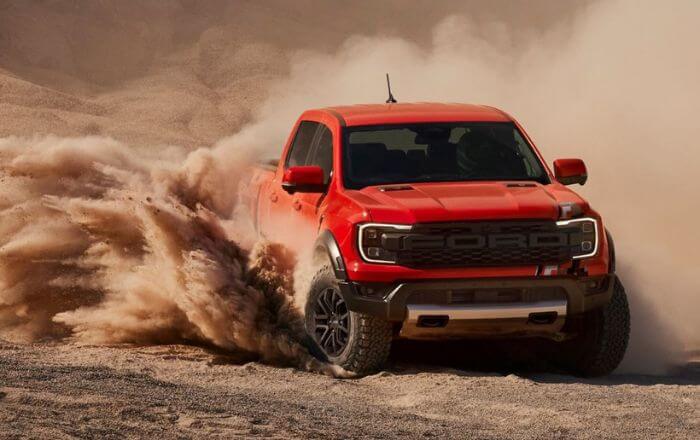 Ford Ranger Raptor 2023 Ford Ranger Raptor 2023 em ambiente off-road