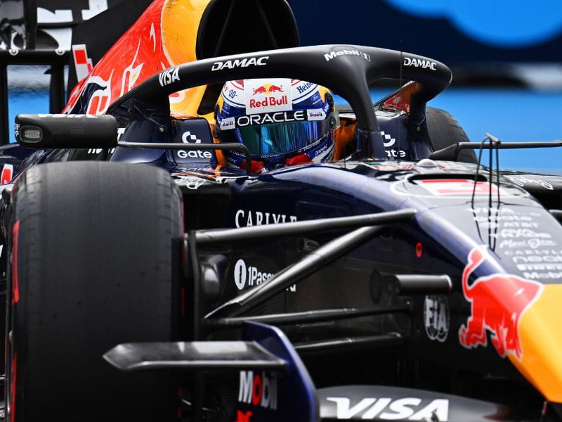 Carro de Fórmula 1 Ford em parceria com Red Bull
