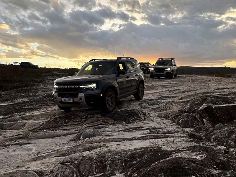 Ford Bronco Sport na Patagônia Mineira Ford Bronco Sport em trilha off-road na Patagônia Mineira