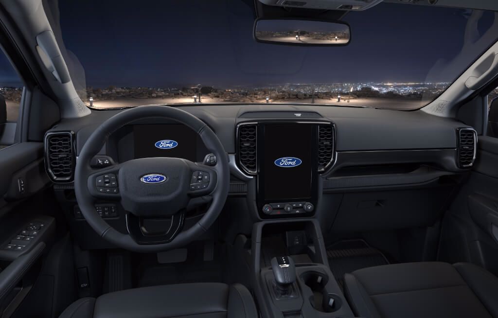 Ford Ranger XLT Interior 