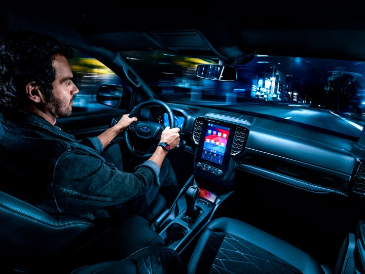 Nova Ford Ranger Black interior
