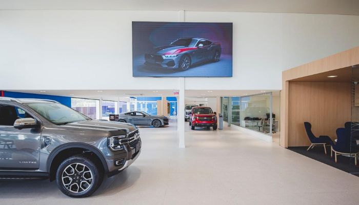 Interior da Nova Loja Ford Dimas Interior da concessionária Ford Dimas em Florianópolis
