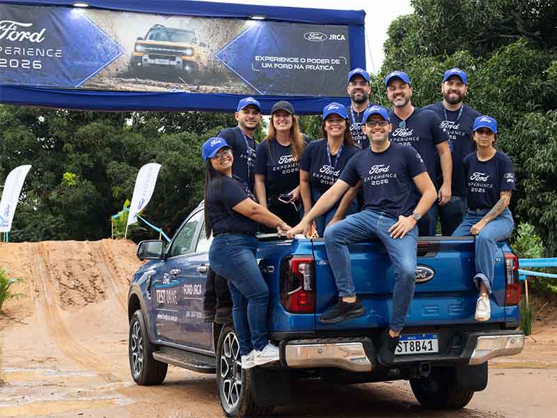 Equipe da Ford JRCA no Ford Experience 2026