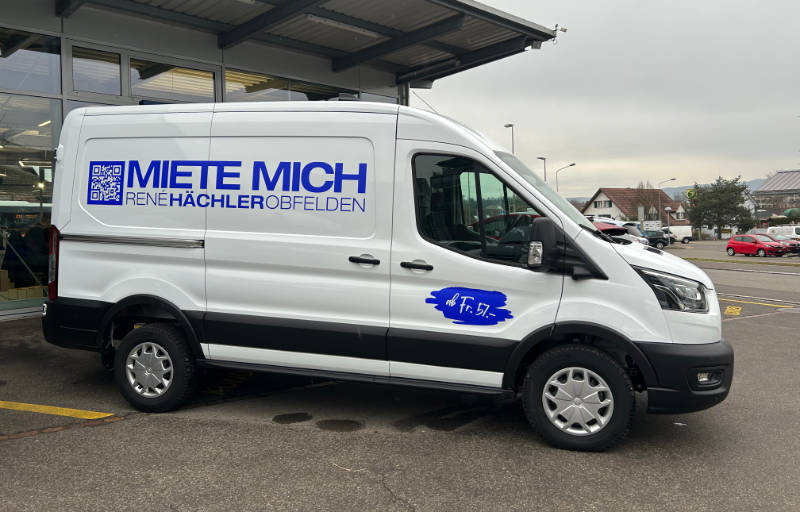 E-Transit auf Baustelle