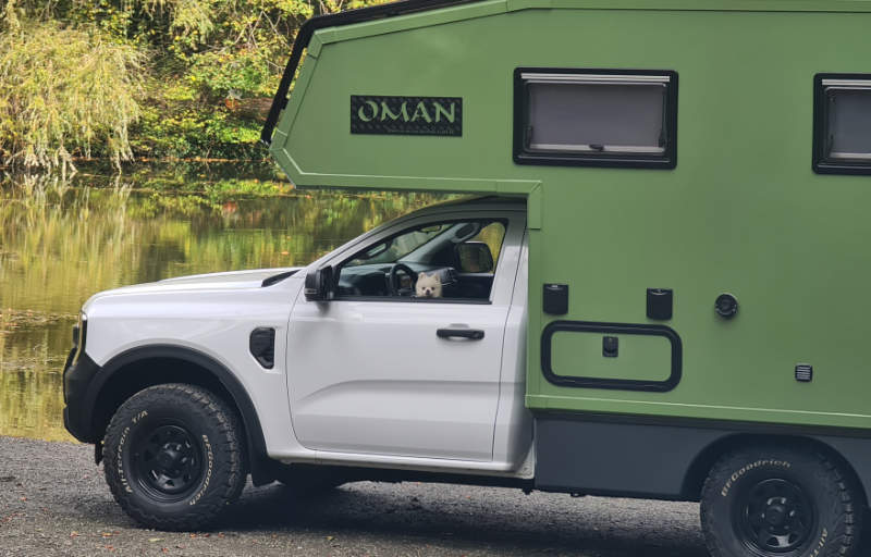 BUROW Reisemobile steht vor See