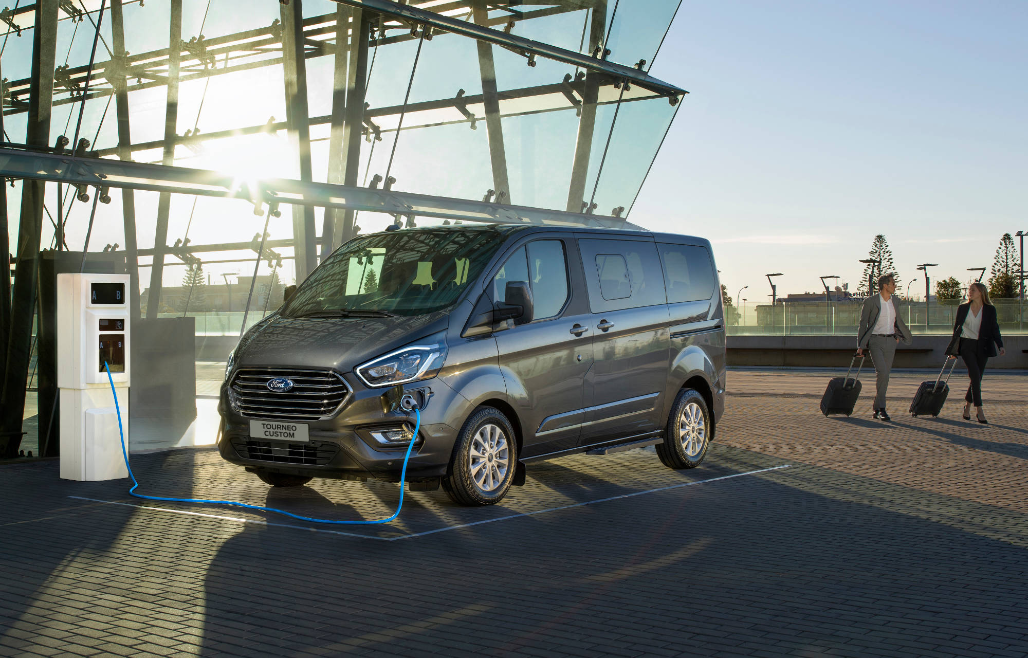 Tourneo Custom Plug-In Hybrid