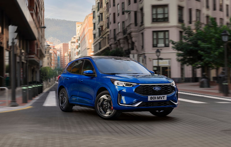Neuer Ford Kuga in der Stadt