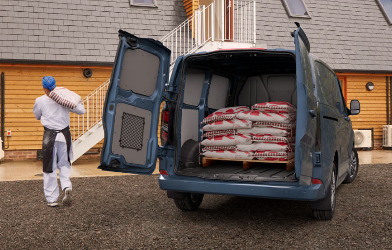 Transit Custom wird geladen