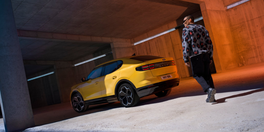 Ford Capri yellow elegant shot