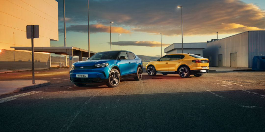 Ford Capri yellow and blue model sunset