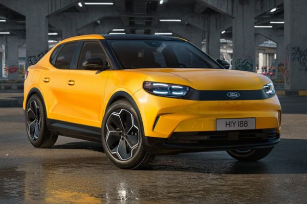 Ford Capri garé dans un hall