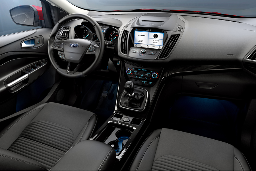 Ford Kuga TOP Edition Titanium - interiér Ford Kuga TOP Edition Titanium - interiér
