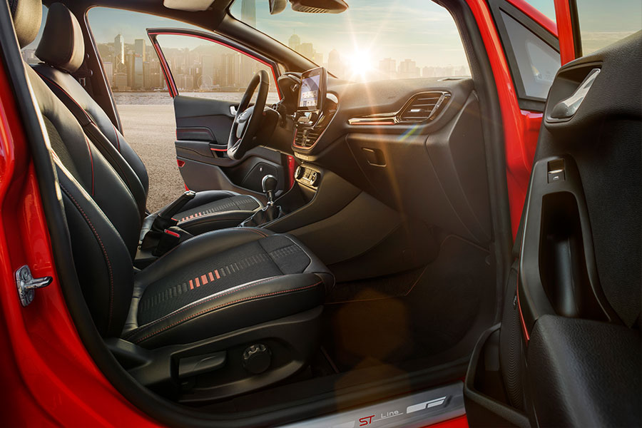 Fiesta ST-Line Red&Black Edition Interiér Fiesta ST-Line Red&Black Edition Interiér