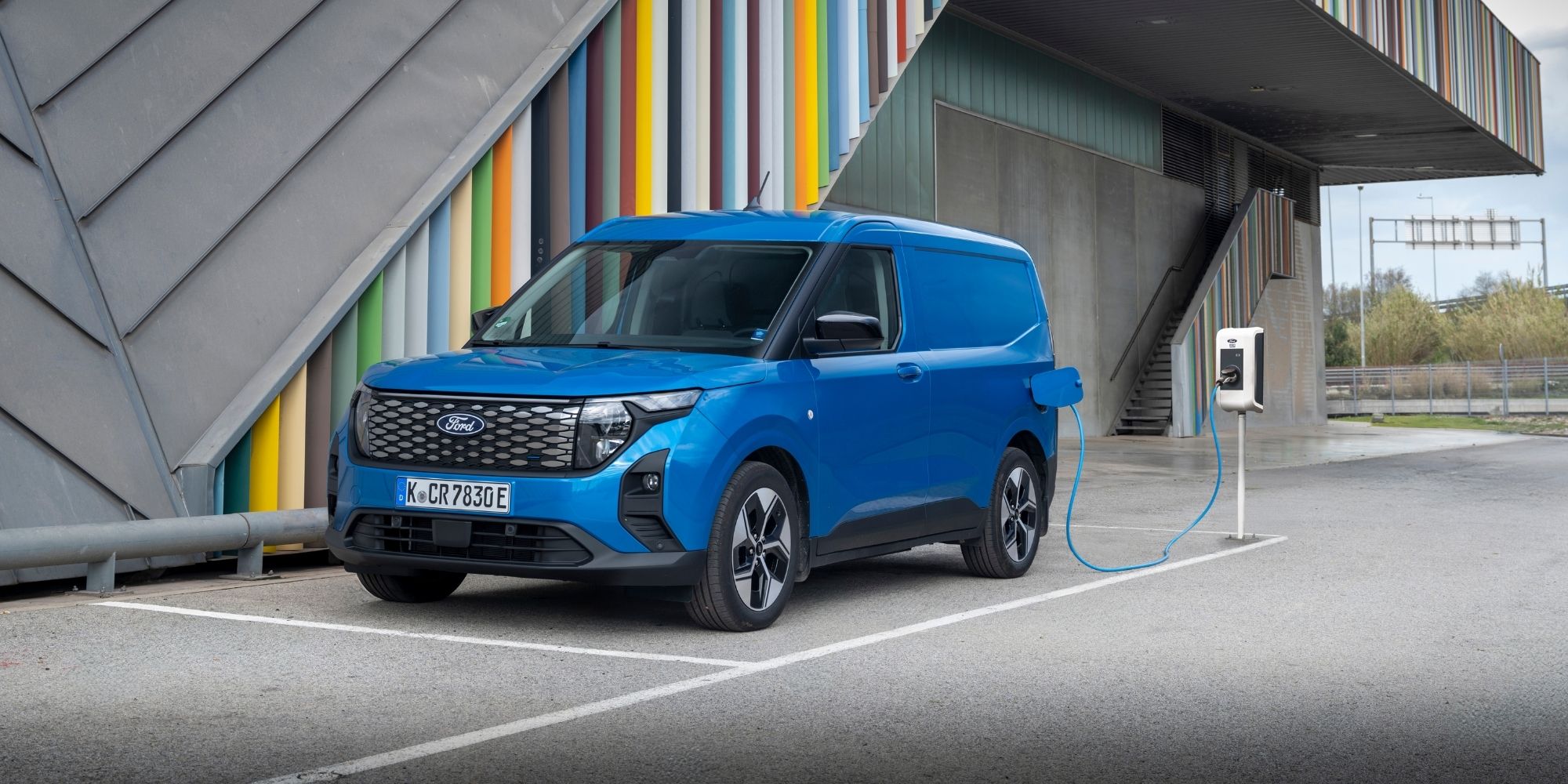 E-Transit Courier ladestander