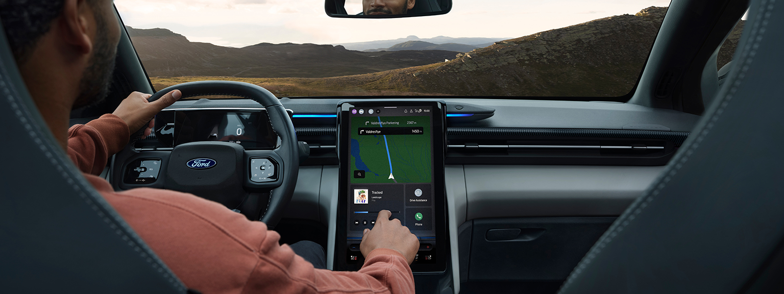 uusi Explorer ohjaamo uusi Explorer ohjaamo