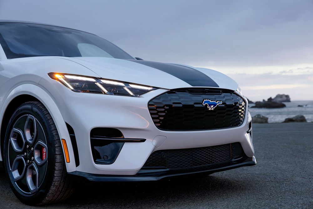 2026 Mustang Mach-E GT California etuosa 2026 Mustang Mach-E GT California etuosa