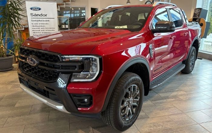 Ranger Wildtrak Lucid Red