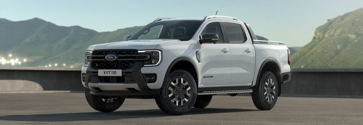 White Ford Ranger Phev