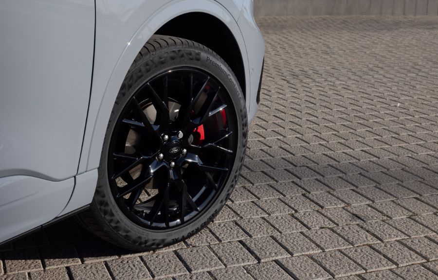 Ford Kuga Graphite Tech Edition tyres