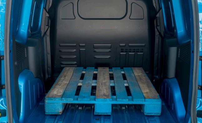 New Transit Courier storage space