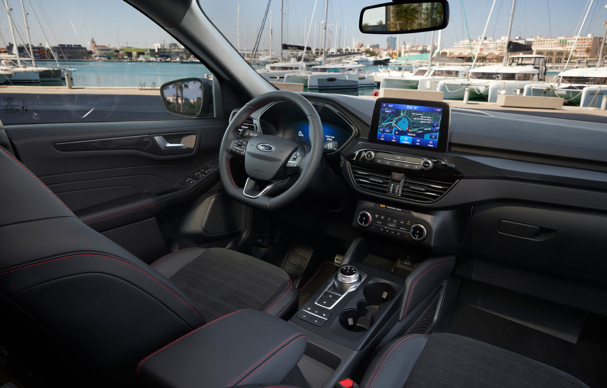 2023 Ford Kuga Graphite Interior