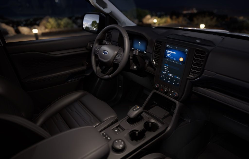 THE PICKUP-Ford Ranger interior