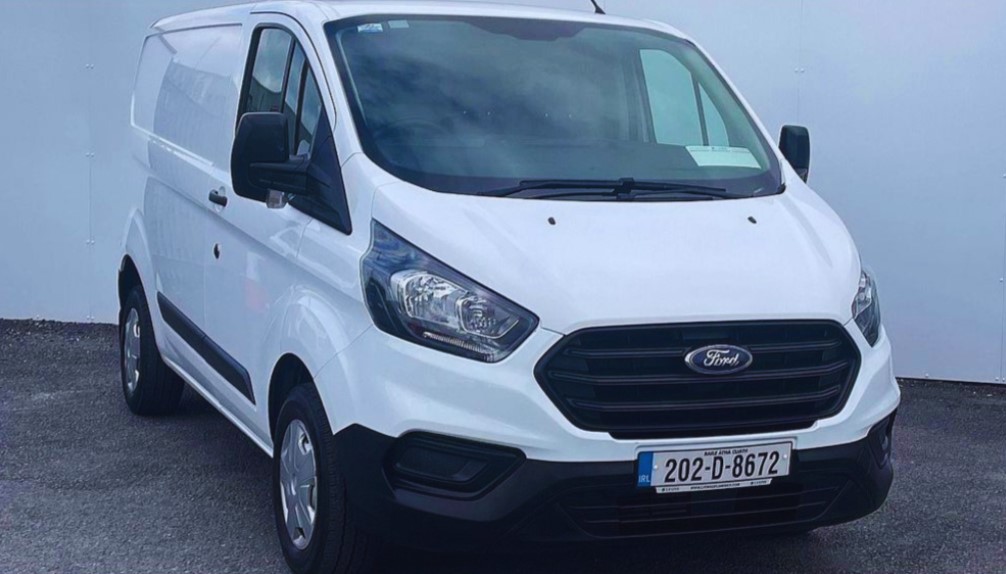 Ford Transit Custom front