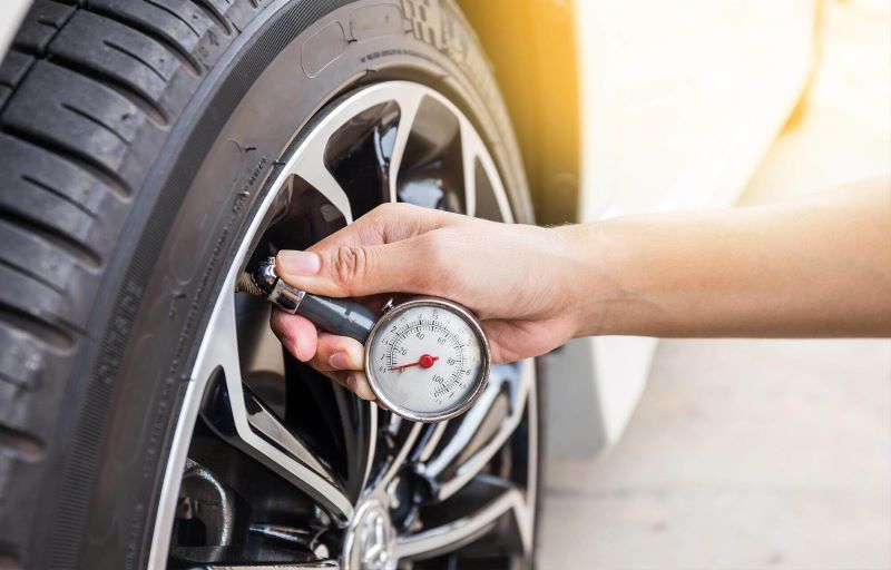 Tyre pressure check