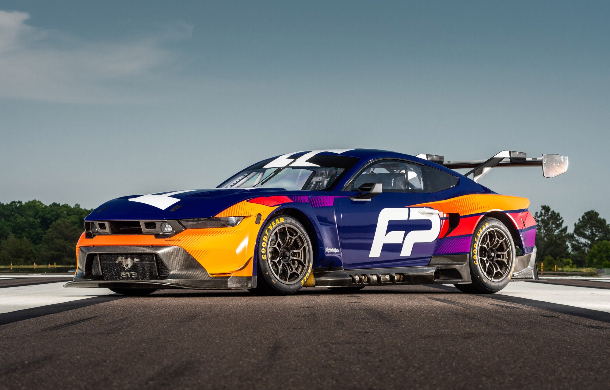Nieuwe Ford Mustang GT3 onthuld op Le Mans foto 1