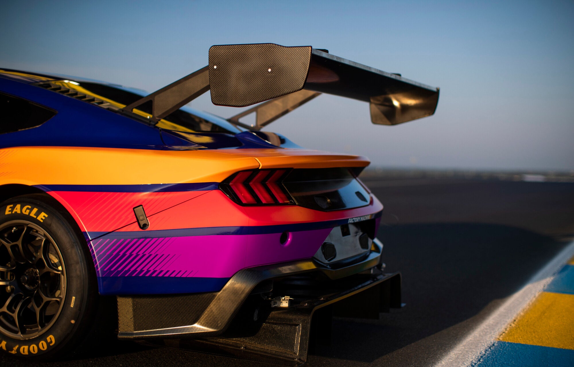 Nieuwe Ford Mustang GT3 onthuld op Le Mans foto 10