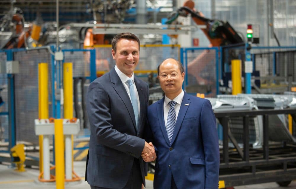 Samenwerking met Geely Auto in Valencia Samenwerking met Geely Auto in Valencia