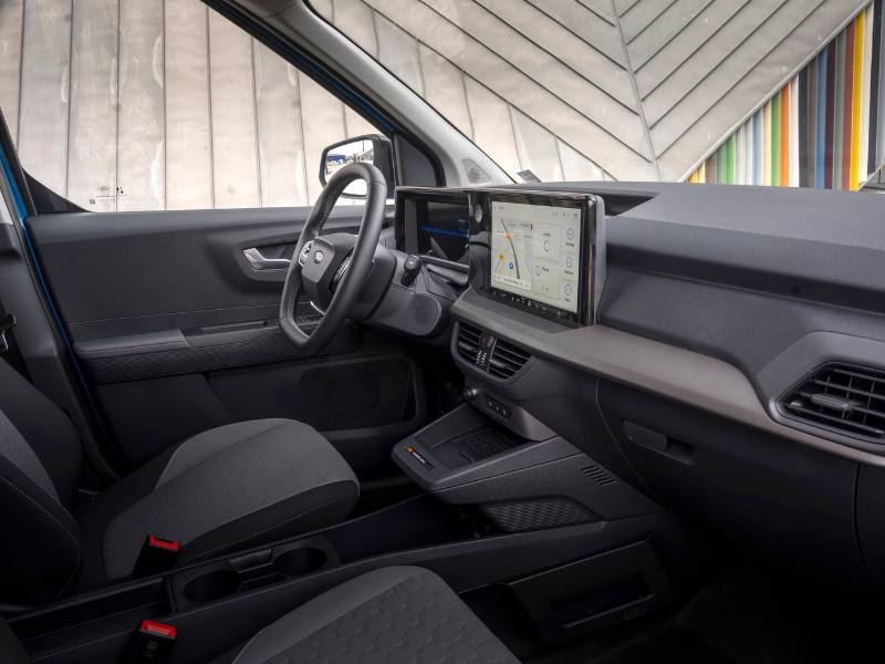 Dashboard Ford E-Transit Courier