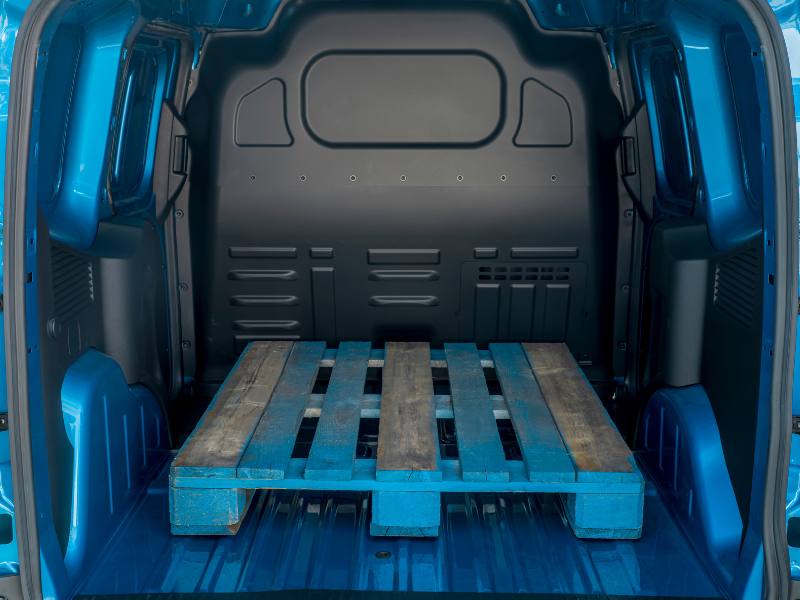 Laadruimte Ford E-Transit Courier