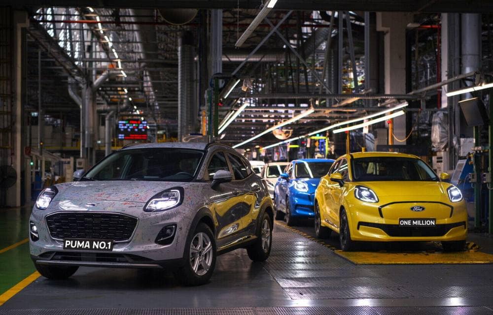 De eerste en miljoenste Ford Puma in autofabriek