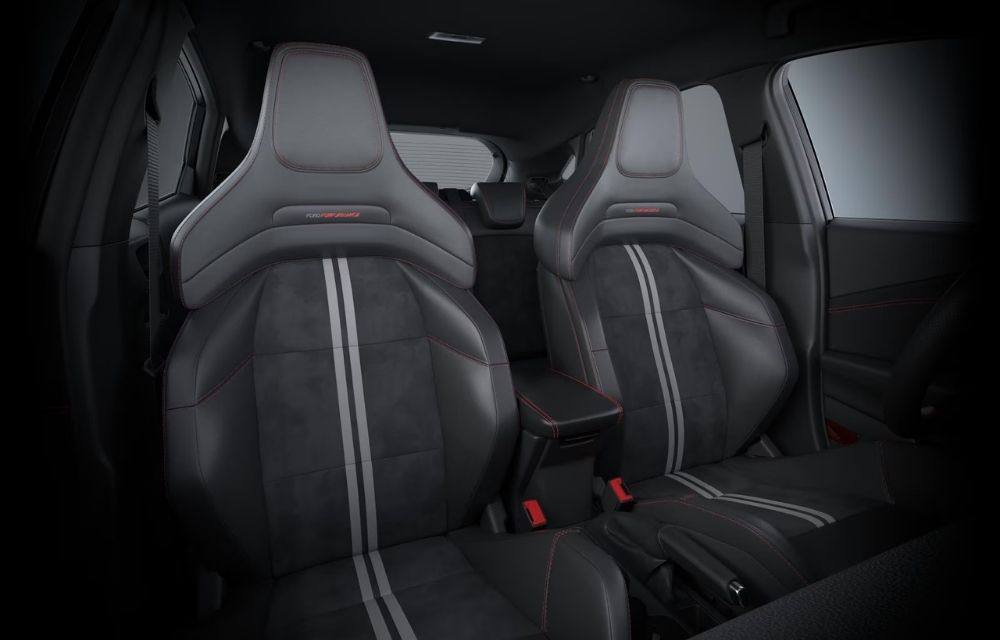 Interieur Ford Puma ST Edition voorstoelen