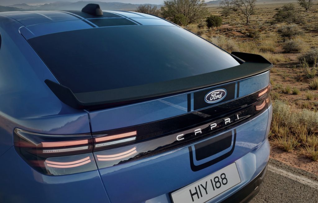 Blå Ford Capri Collection