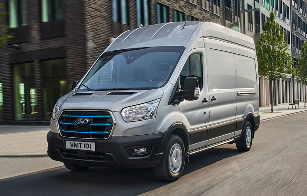 E-Transit på vei Ford Leasing av E-Transit