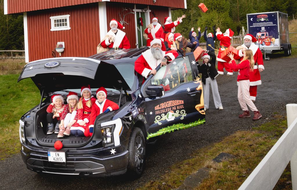 Barn i F-150 Lighting