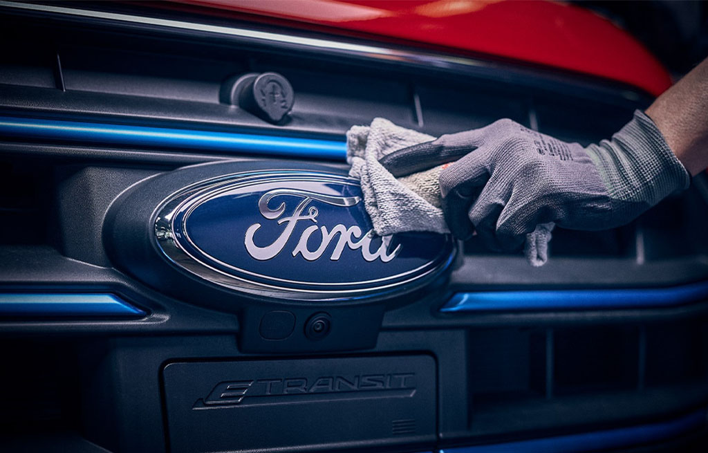 Ford logo Ford logo