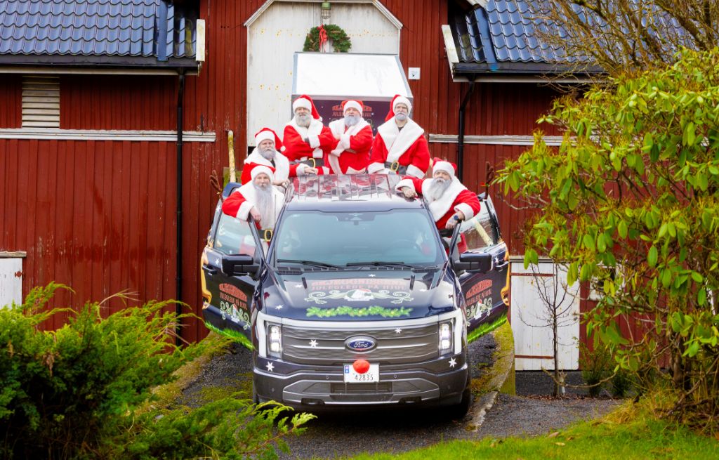 Skjeggnissene oppå F-150 Lightning