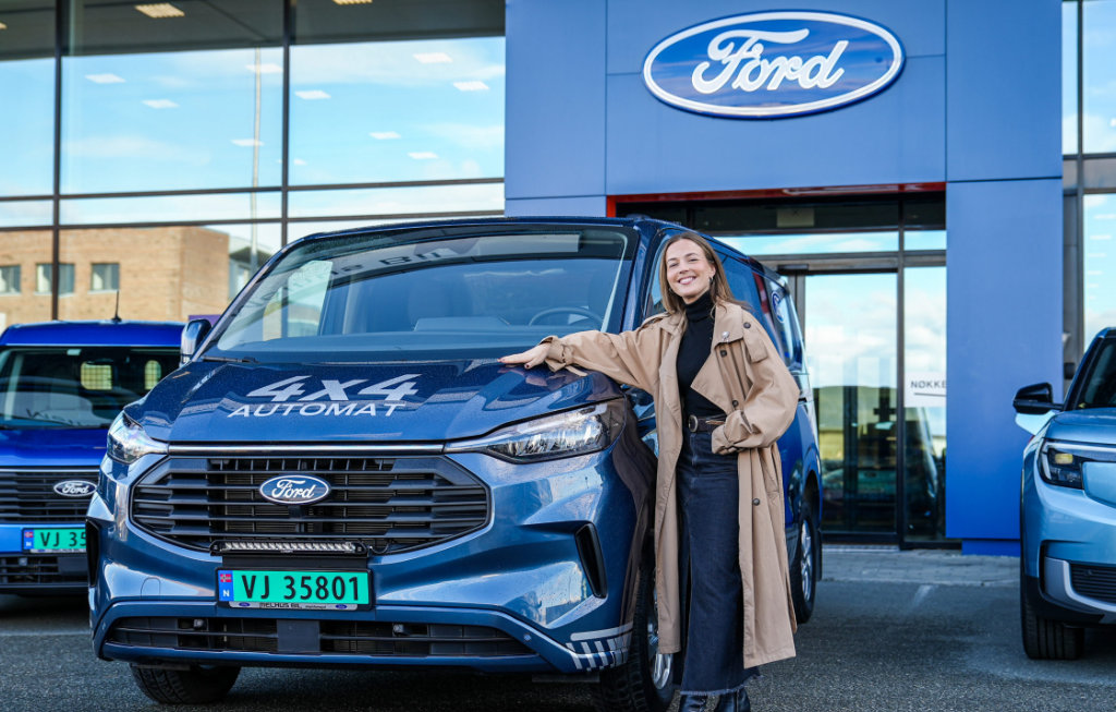 Guro Røvik Marstad med Transit Custom