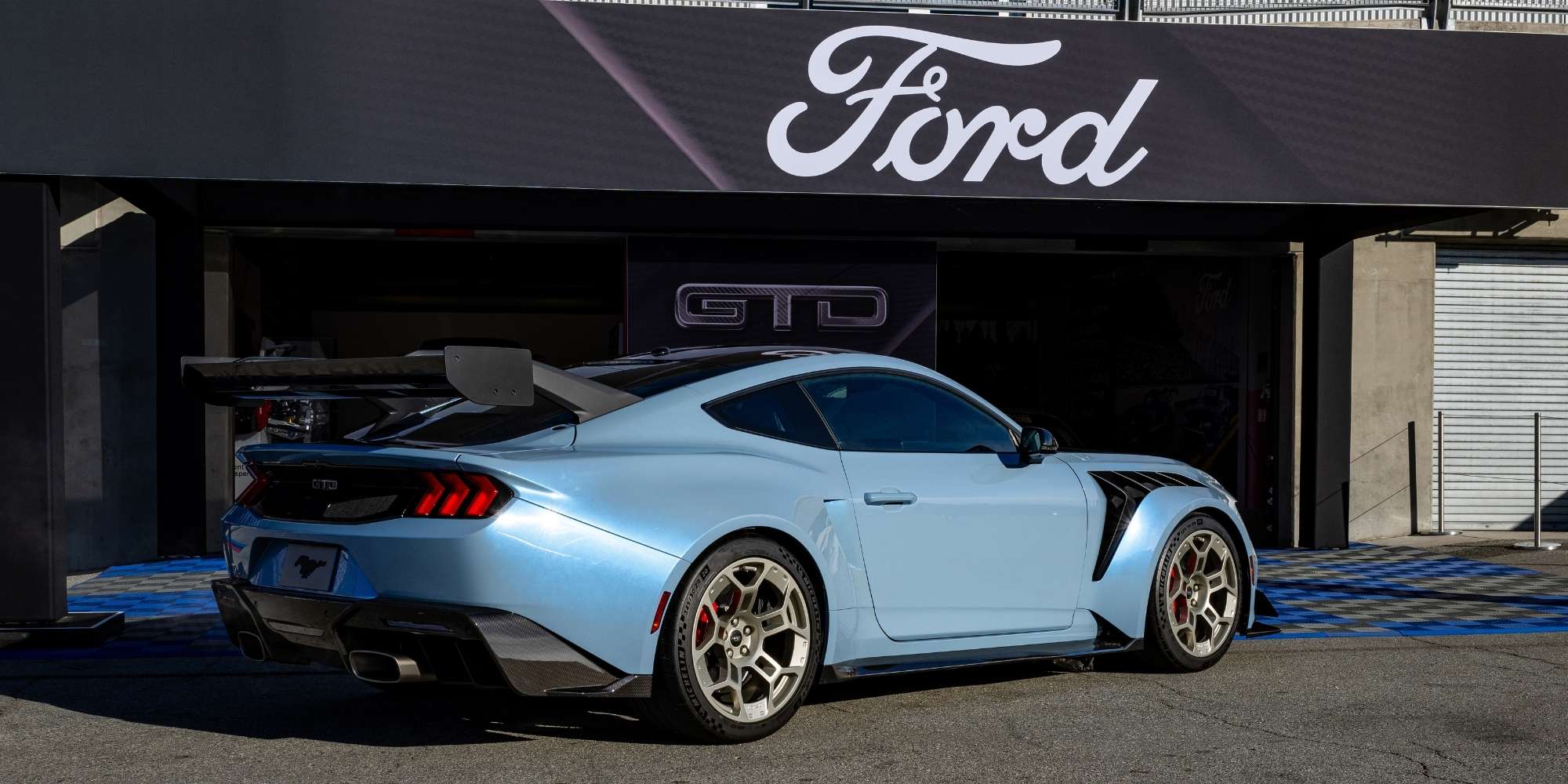Ford Mustang GTD under Ford skil